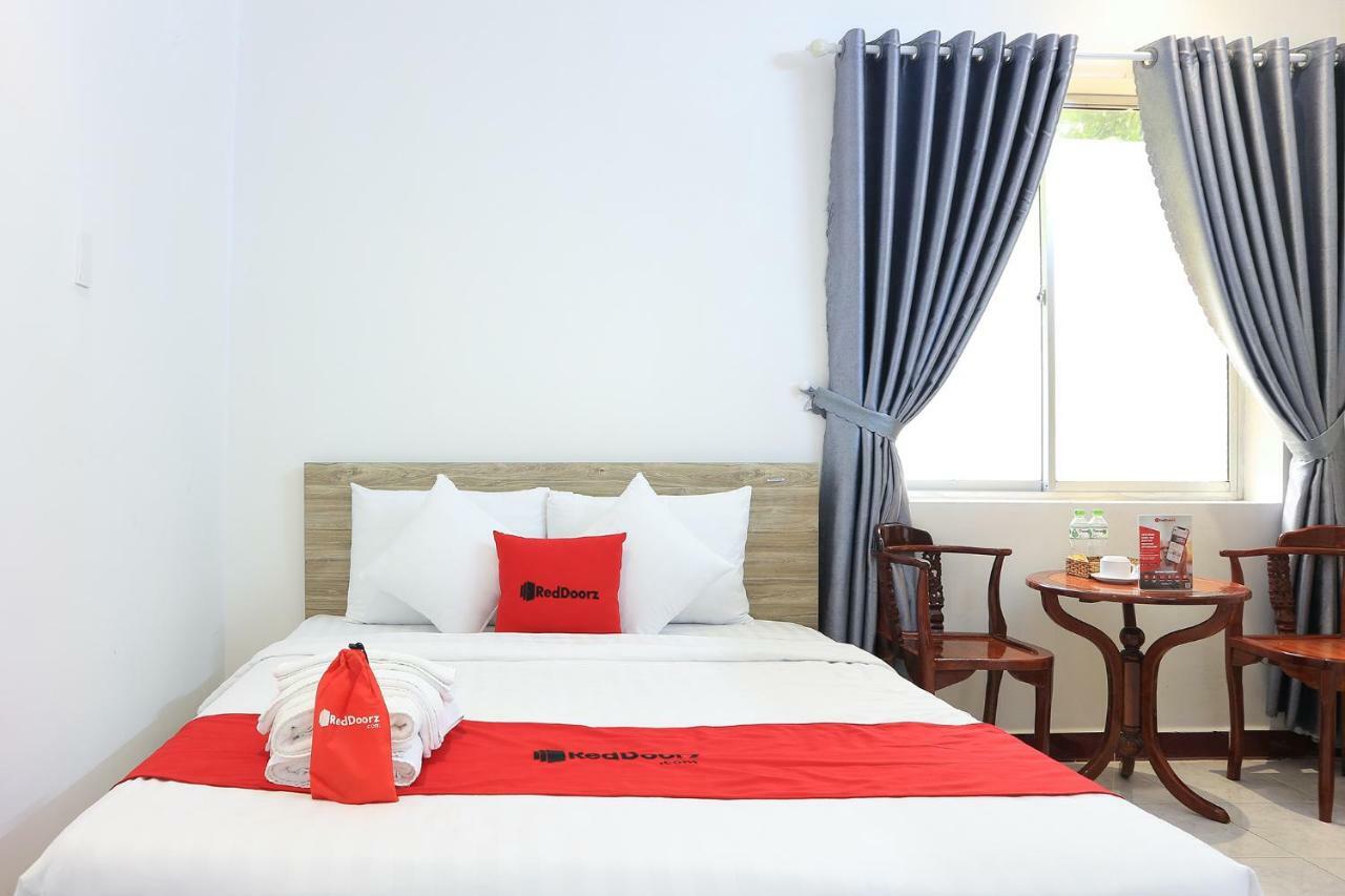 RedDoorz Plus near Bai Truoc Vung Tau Exterior foto